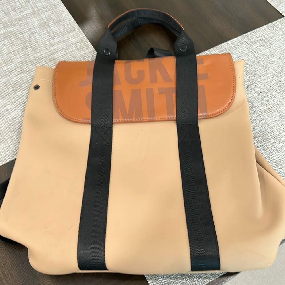Used good condition Jackie Smith backpack 🎒
